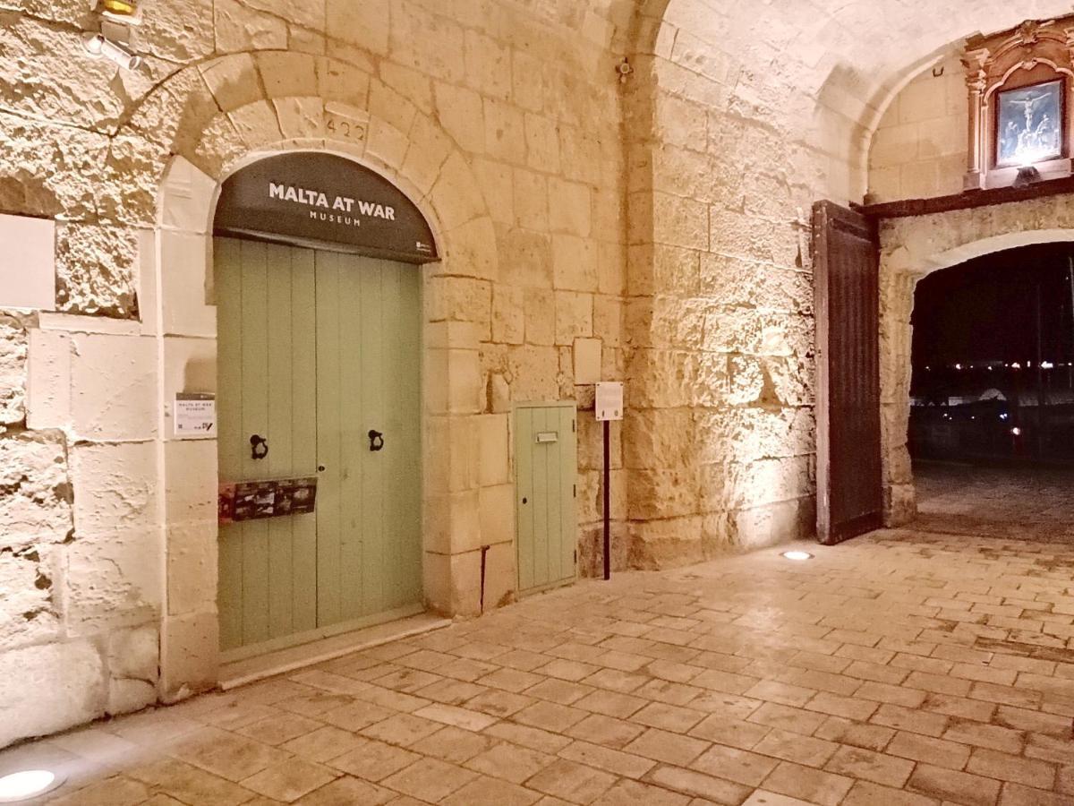 Vittoriosa' Seafront 2 Bed Highly Furnished Apartment Exterior foto
